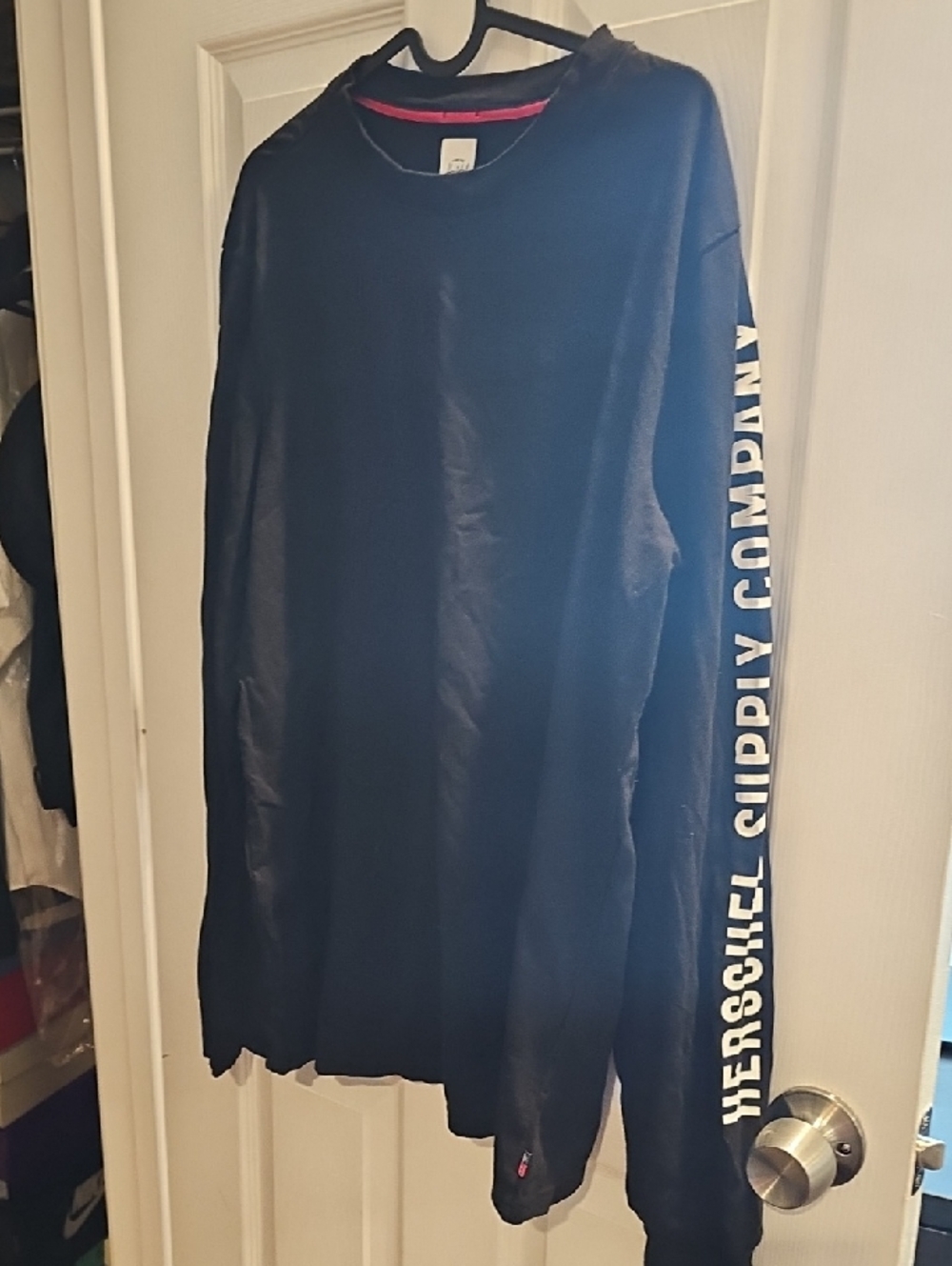 $11 LOWER PRICE IN BUNDLE Sz L long sleeve tee Herschel Supply Company
